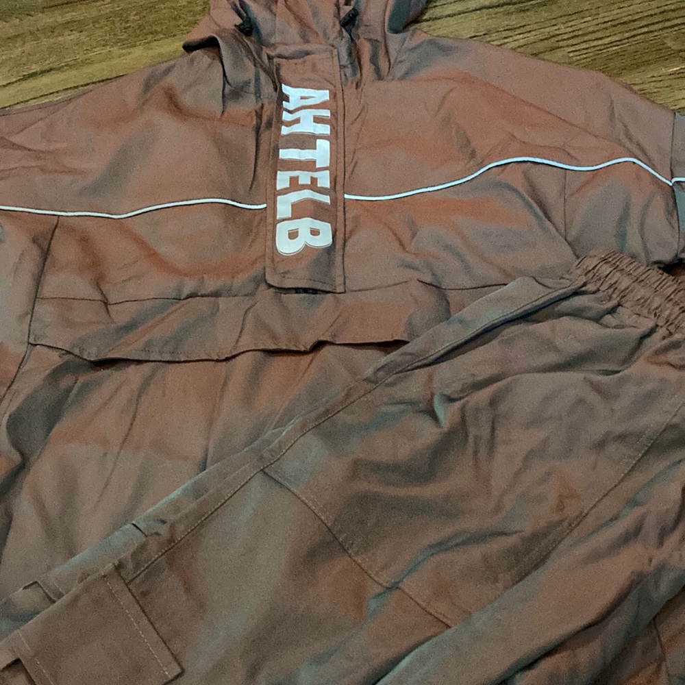 Jogging suit